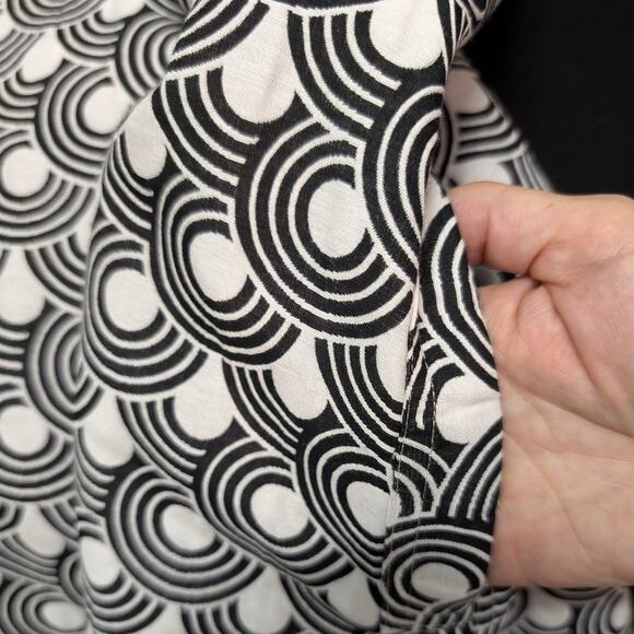 Alice + Olivia Mini Dress Geo Mod Retro Print Chic Classic - Size MMedium - Picture 6 of 8